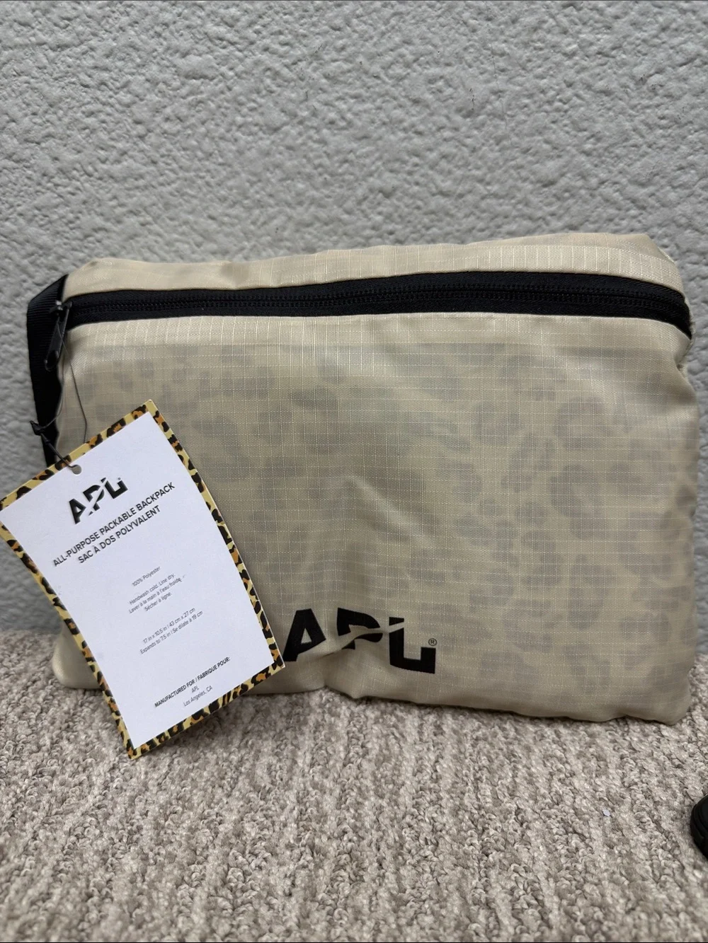 APL sleek backpack